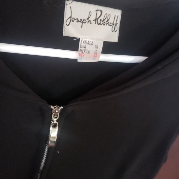 one piece , - Picture 3 of 3